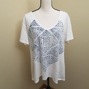 ⭐ Old Navy White/Off-White and Blue Spotted Shirt